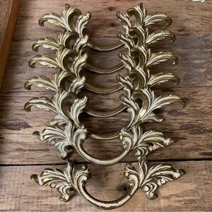 Vintage French Provincial Drawer Pulls Lot Of 7 two sizes